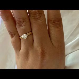 Diamond ring